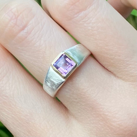 Amethyst Silver Ring