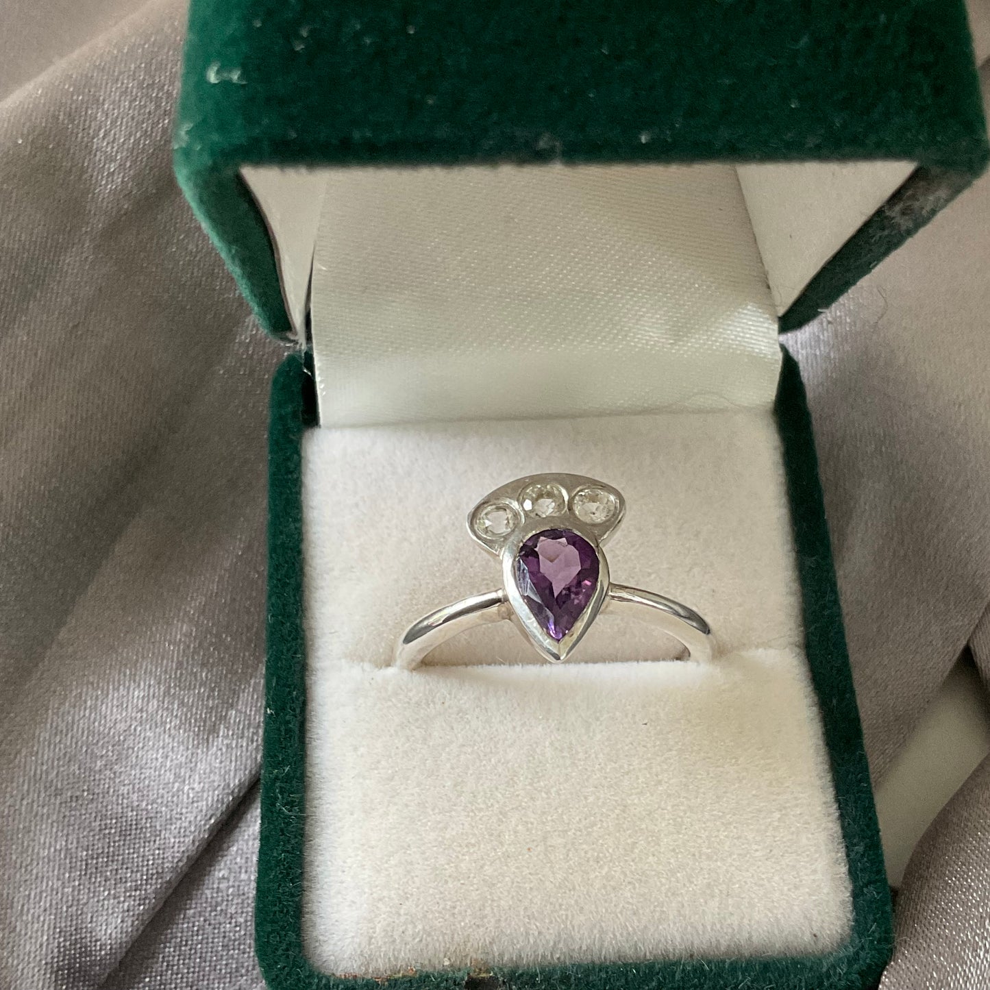 Penelope Ring | Amethyst and white topaz - UK/AU Size L