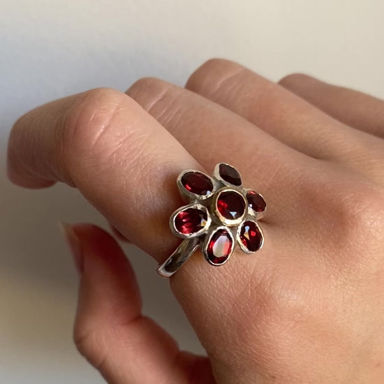 Flower ring video