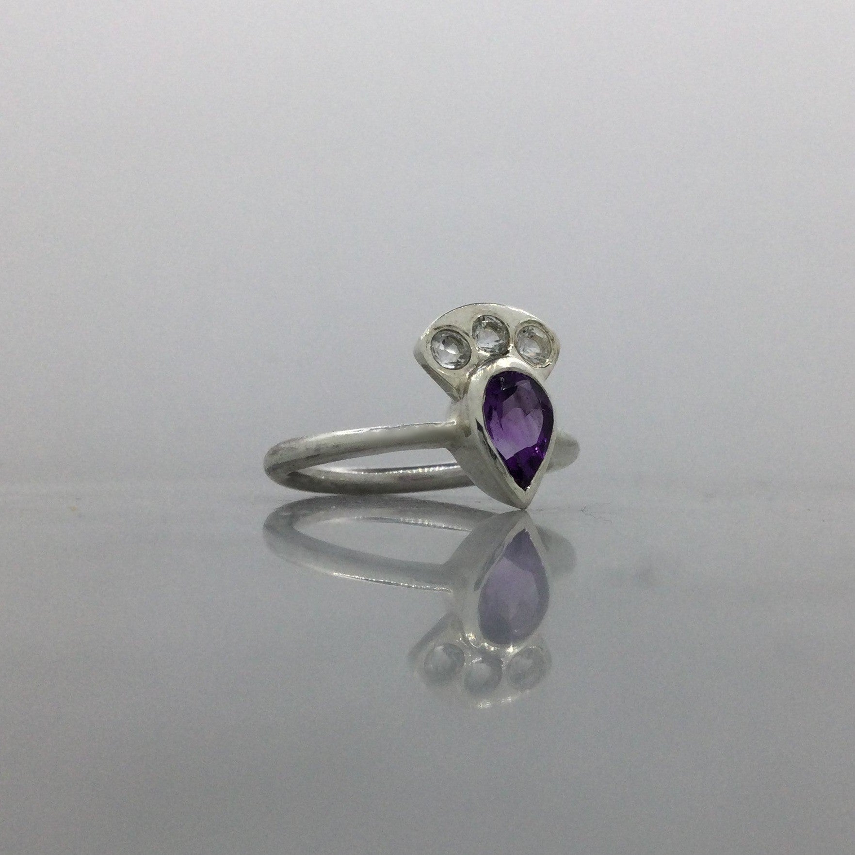 tear drop amethyst ring